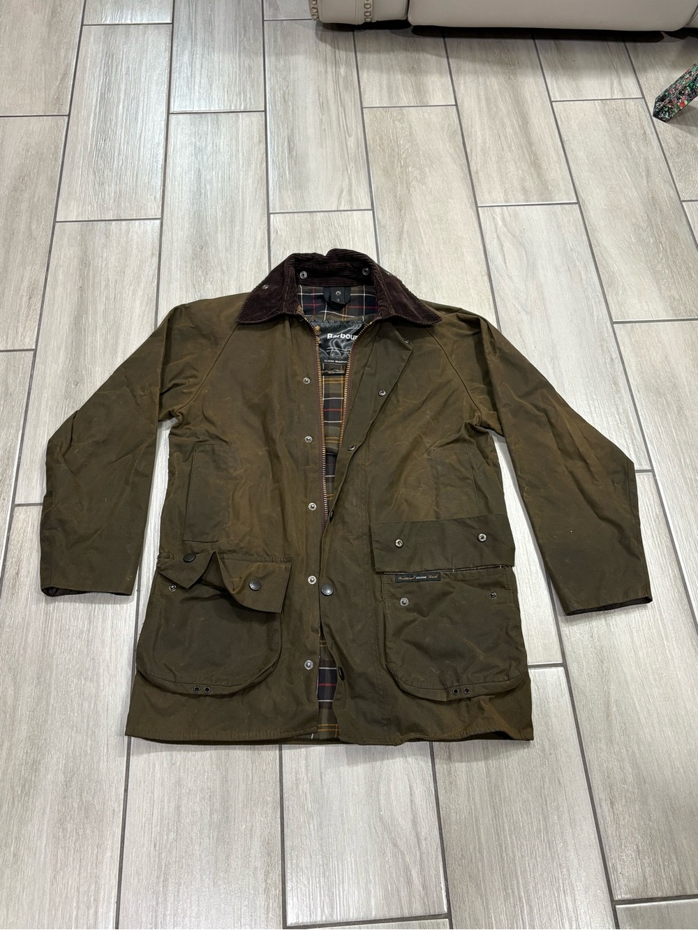 Barbour classic Beaufort  c36 
Jacket 
Good condition